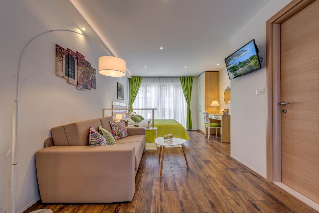 Room&Studio Apartment Just Enjoy Split Extérieur photo