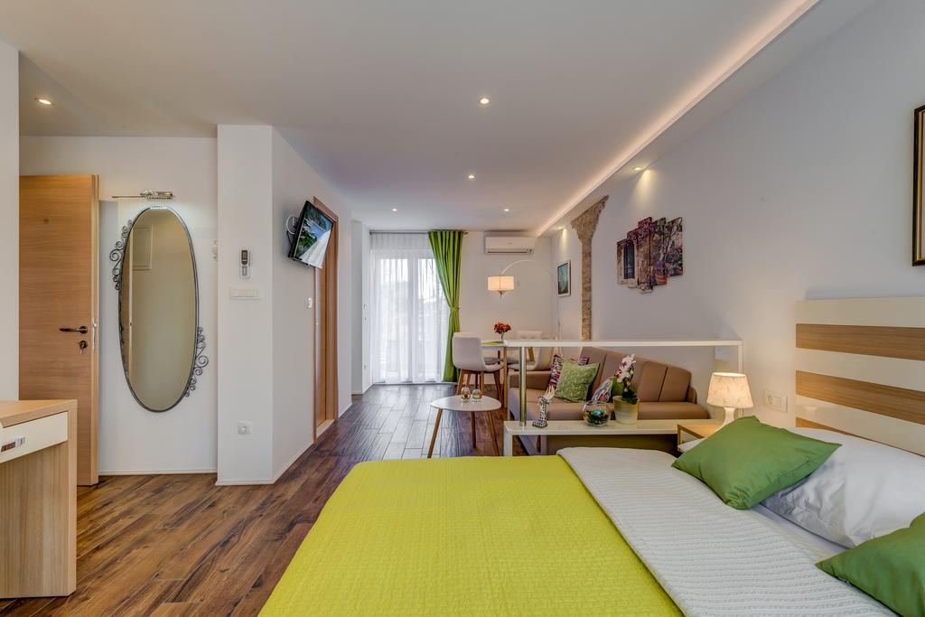 Room&Studio Apartment Just Enjoy Split Extérieur photo